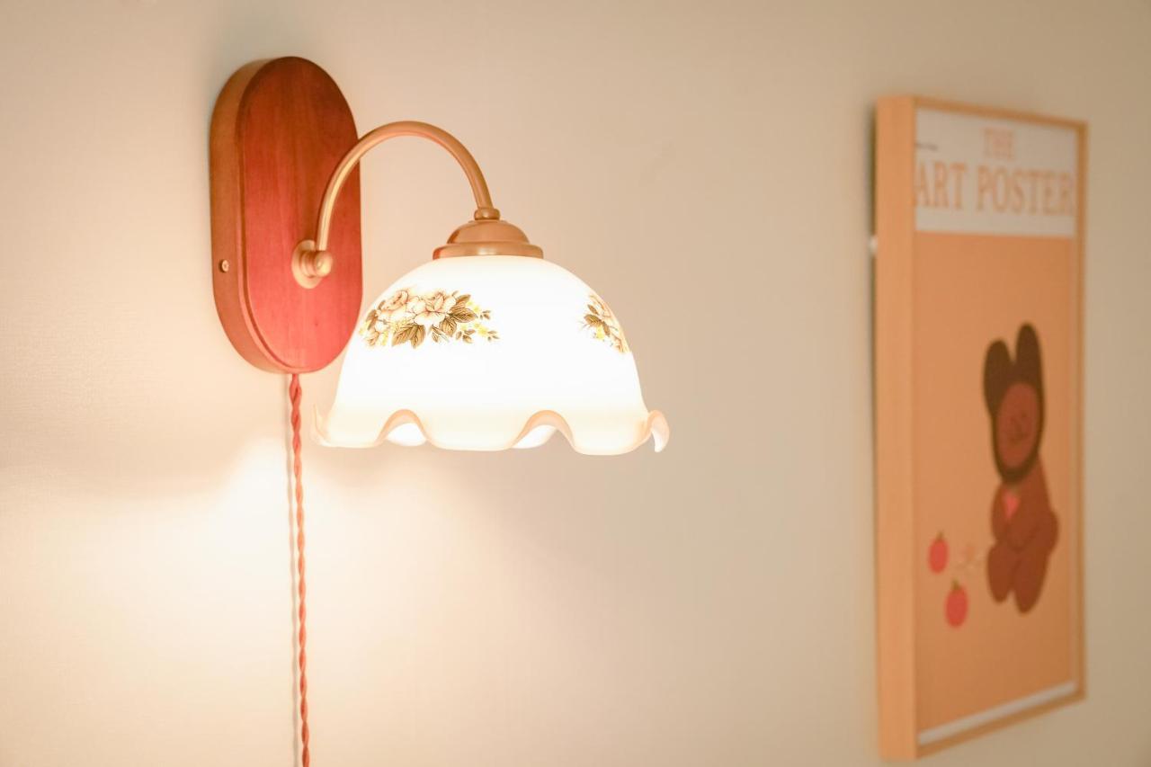 Seeu House Hongdae Сеул Экстерьер фото