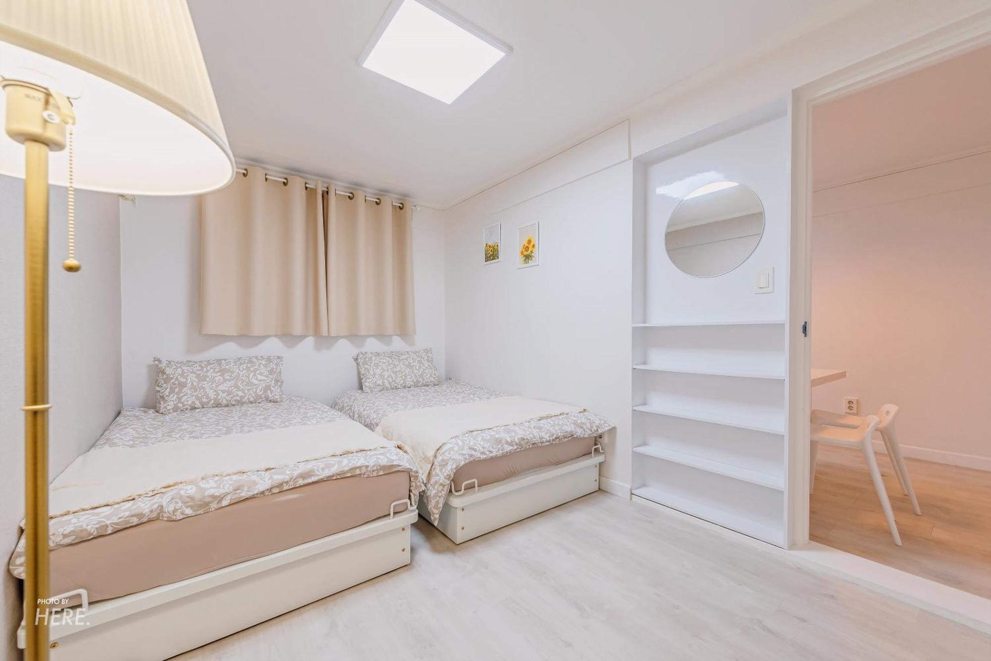 Seeu House Hongdae Сеул Номер фото